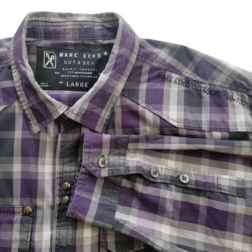 Marc Ecko Cut and Sew Large Blue Green Logo Long Sleeve Plaid Brass Snap‎ Y2K